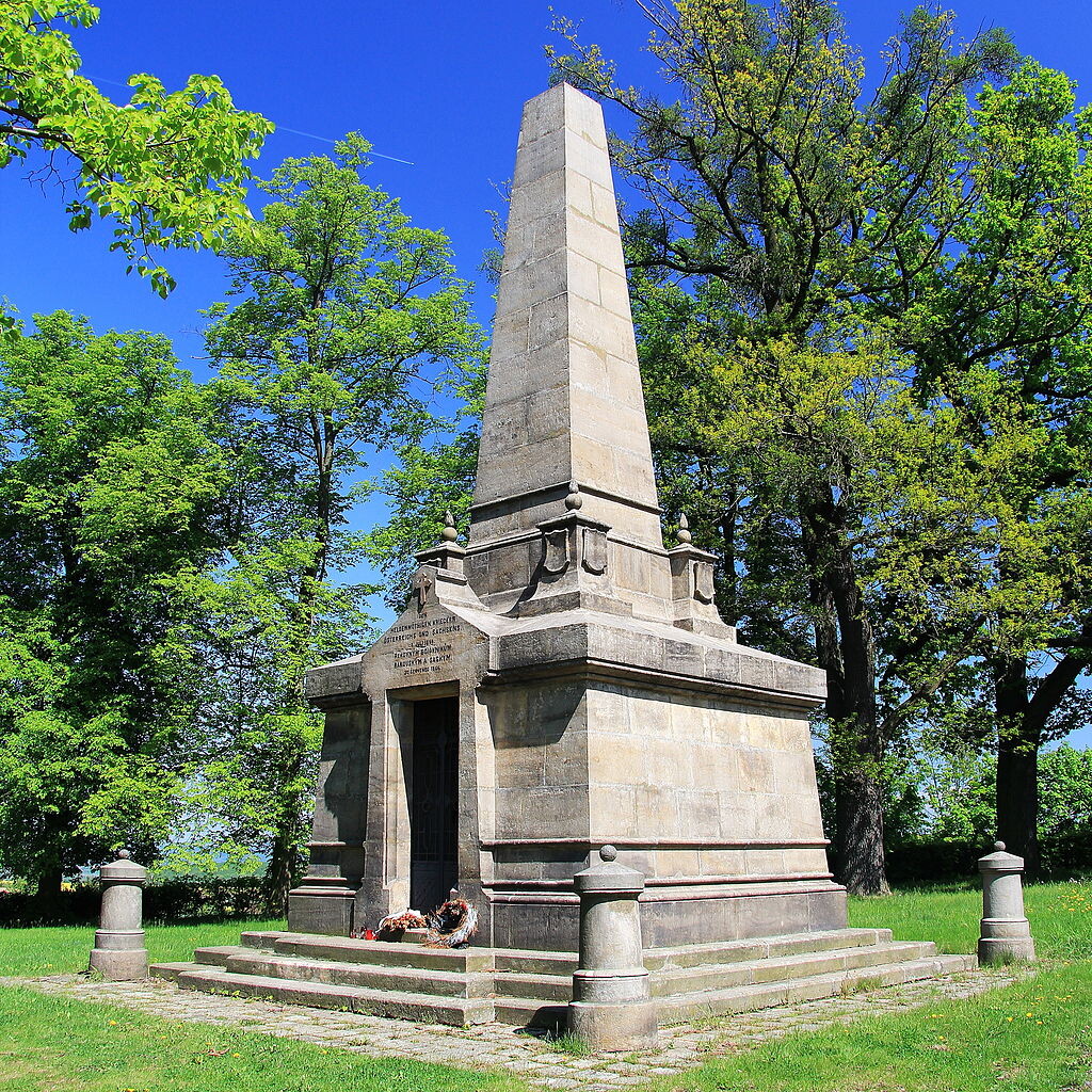 Mausoleum-Lípa