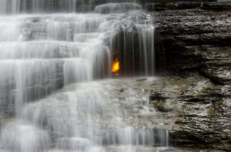 Vodopády věčného ohně
