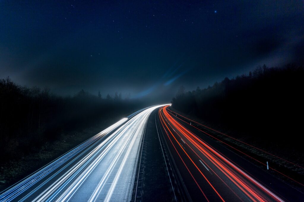 noční dálnice