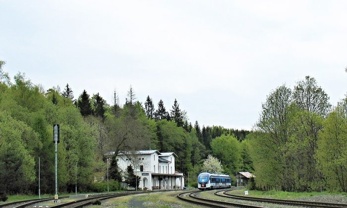 nádraží Jedlová