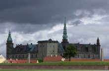 Kronborgu z dálky