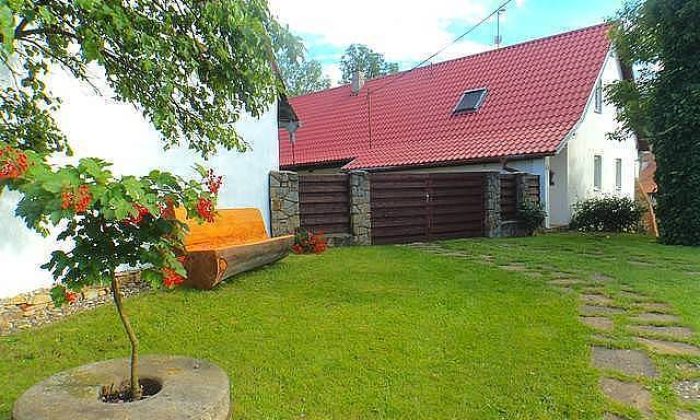 Chalupa Mlýn - Radějov - CHKO Bílé Karpaty