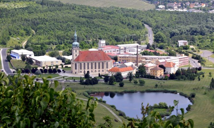 Starý Most_kostel Nanebevzetí Panny Marie