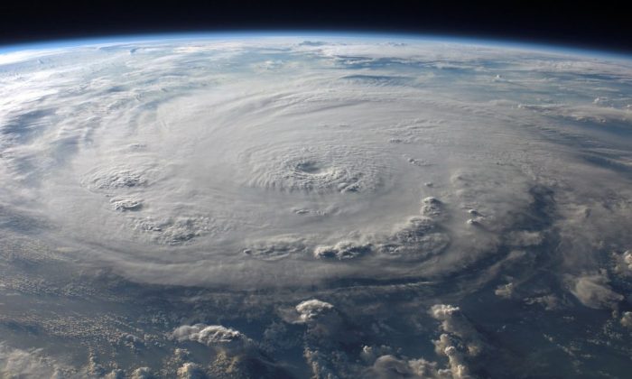 První učitelka ve vesmíru svůj let nepřežila hurikány a klima, oteplování oceánů, tropické cyklóny, extrémní počasí, intenzita hurikánů, klimatická změna