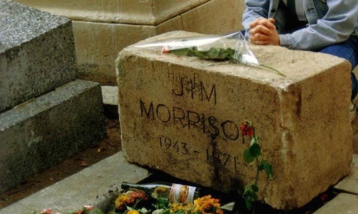 Morisson, záhada, smrt, hrob, hřbitov