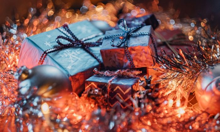 Dárek, vánoce, příběh, trik, tip Letos nám dalo příbuzenstvo vážně