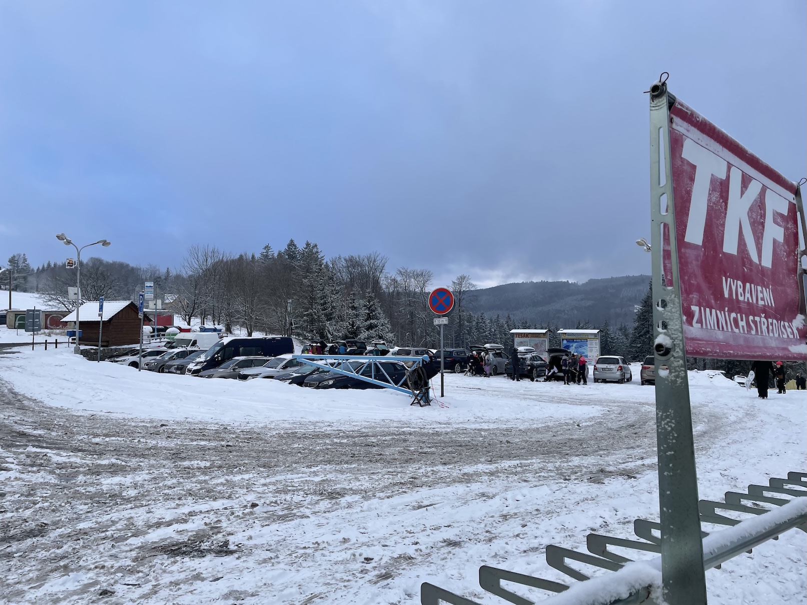 Parkoviště na Trojáku