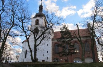 Kralovice: kostel svatého Petra a Pavla