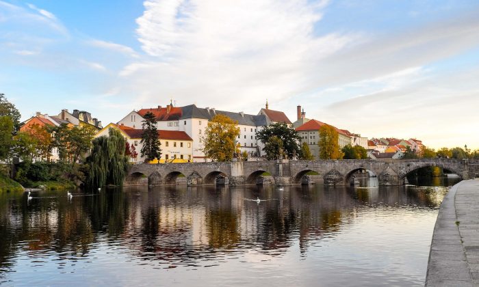 Písek