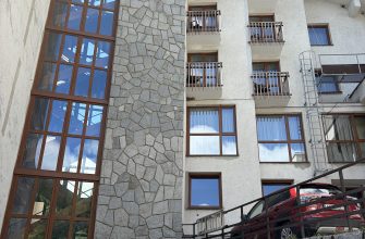 Hotel FIS