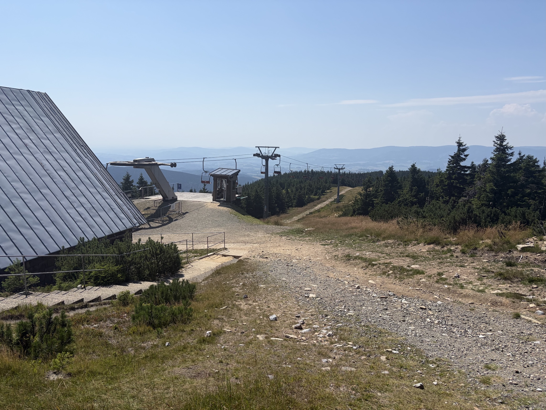 Horní stanice lanovky na Šerák